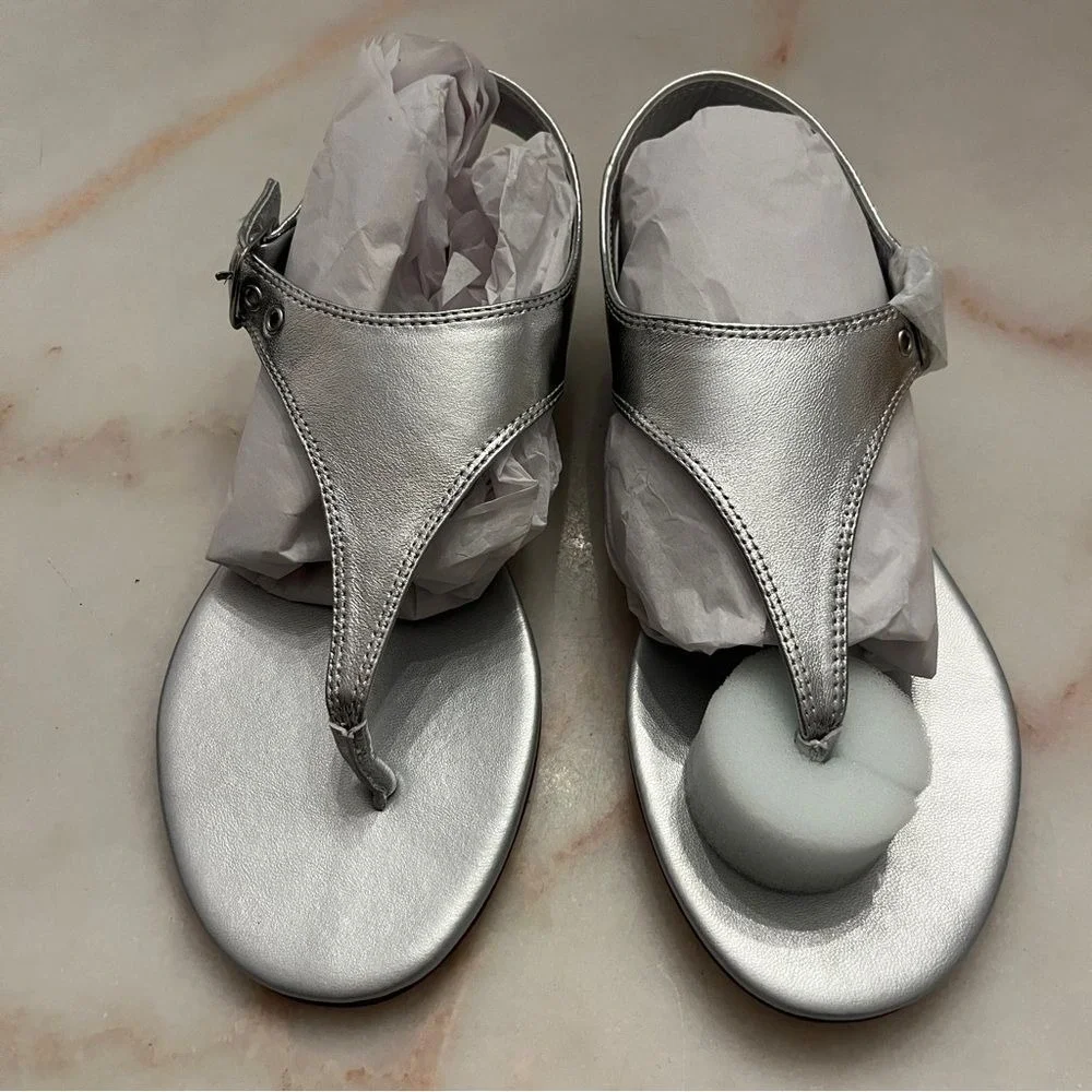 Anthro Silent D Aleen Silver Leather Thong Sandal Sz US 7-7.5‎ / EU 38 NEW